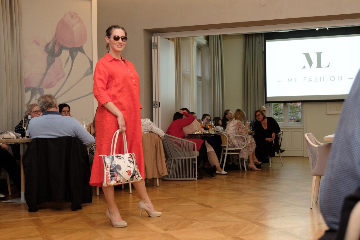 1 michaela peter studio365 mlfashion 55